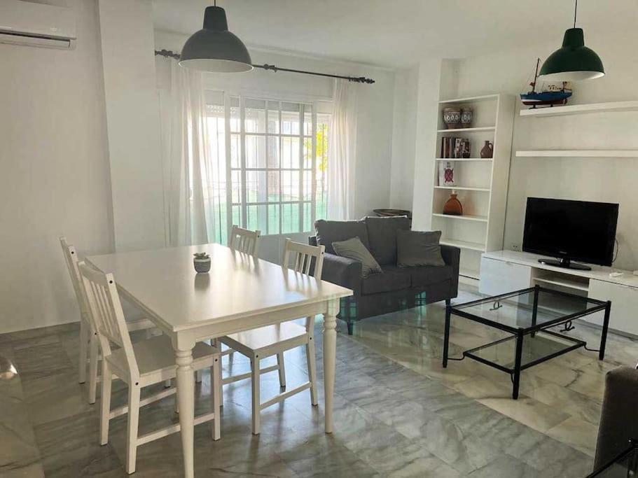 Apartamento En Estepona Marbella ภายนอก รูปภาพ
